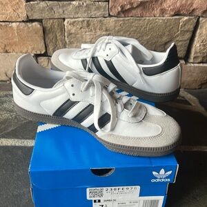 Adidas Samba OG Sneakers White Size Men 7.5/Women 8.5